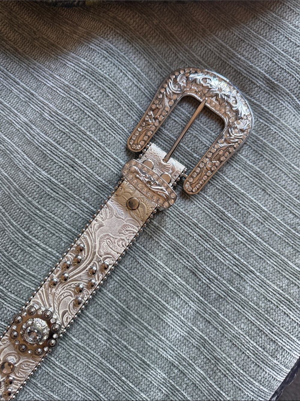 Embellished Silver Western-Style Women's Belt